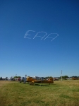 450px-Skywriting_over_Airventure_1_